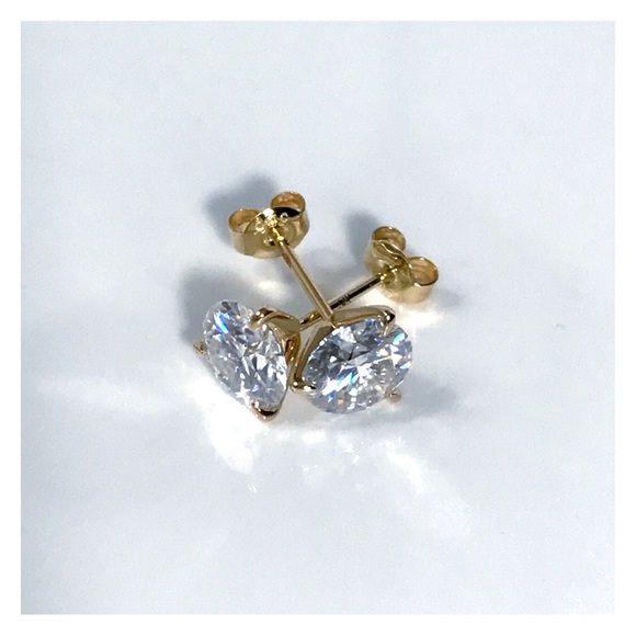 14KT 2 CARAT GENUINE MOISSANITE SOLID YELLOW GOLD MARTINI SET STUD EARRINGS NWOT - Picture 2 of 12